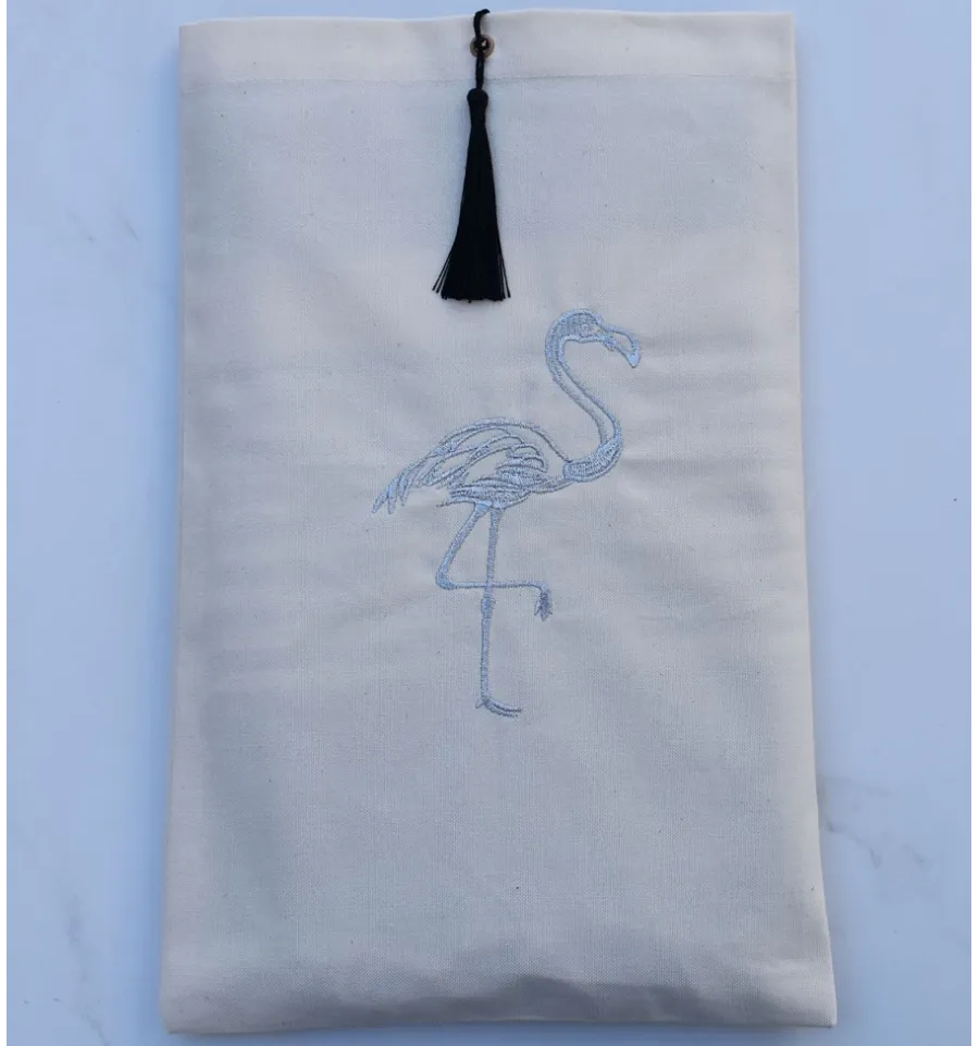 Pochette beige chiaro con ricamo fenicottero argento e pompon Fouta Tunisia - 2