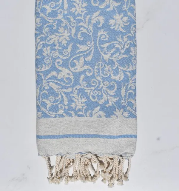 Telo mare Versailles azzurro cielo – Telo mare floreale assorbente