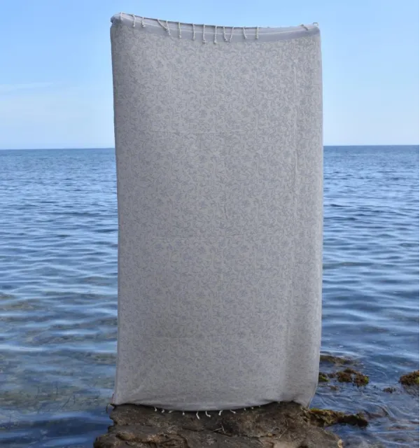 Telo mare Versailles grigio chiaro – Fouta in cotone assorbente, telo mare, fouta decorativa