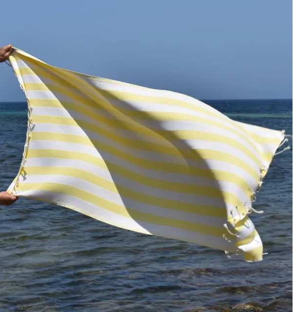 Telo Mare Alaska Giallo Sole - 100x200 cm | Energia e Stile per l’Estate
