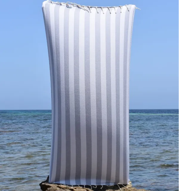 Telo Mare Alaska Grigio Chiaro - 100x200 cm | Eleganza Discreta e Versatile
