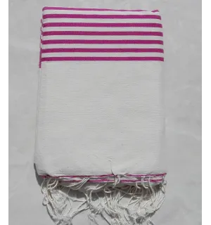 Grande fouta bianco crema con strisce azalea 